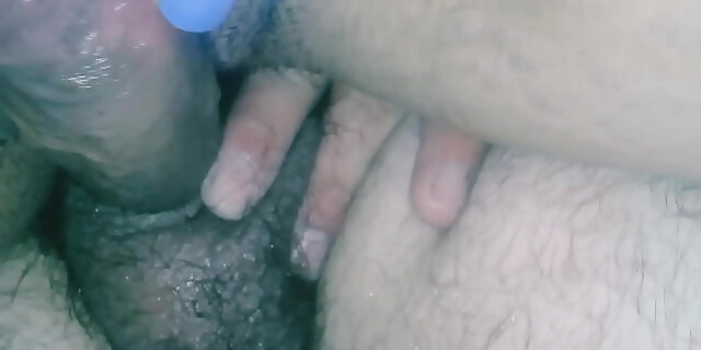 anal,bathroom,big ass,latina,lesbian